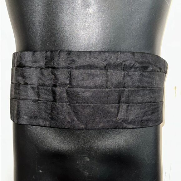 Vintage Black Satin Men's Cummerbund - adjustable from 28” to 48” - Picture 1 of 4